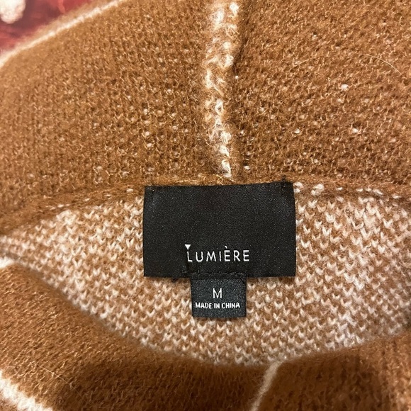 Lumiere off the grid oversized cowl neck  sweater, size Medium - Picture 5 of 8